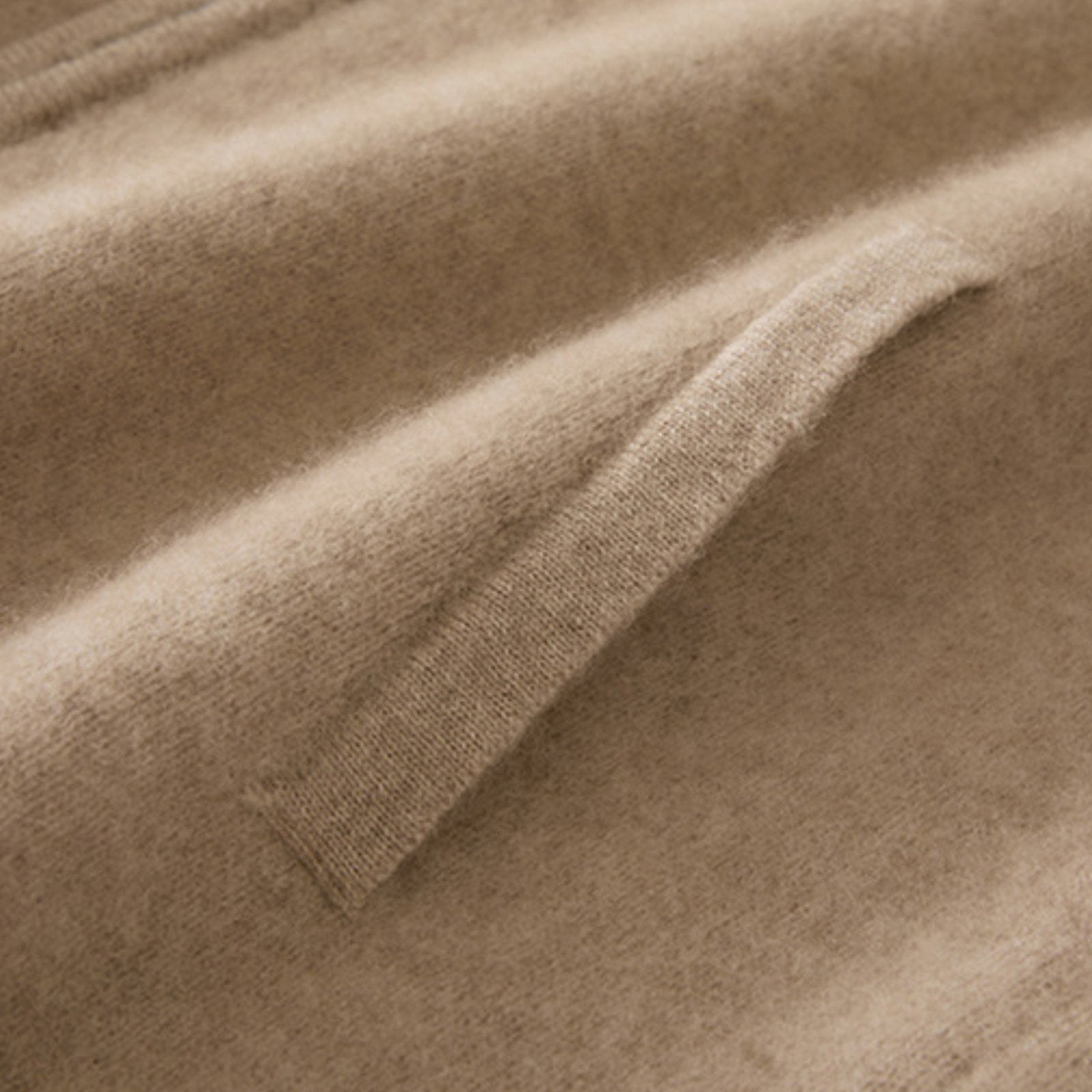 Emberford – Cashmere Wool Hooded Vest - Hilltop Nord