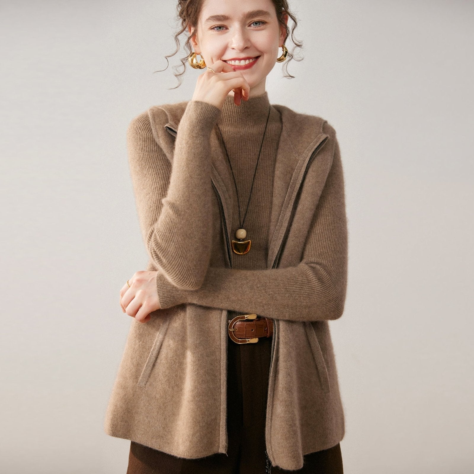 Emberford – Cashmere Wool Hooded Vest - Hilltop Nord