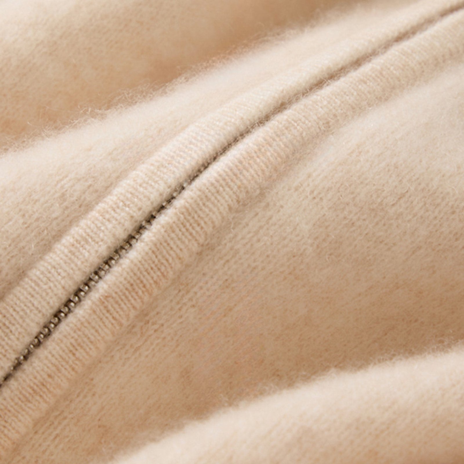 Emberford – Cashmere Wool Hooded Vest - Hilltop Nord