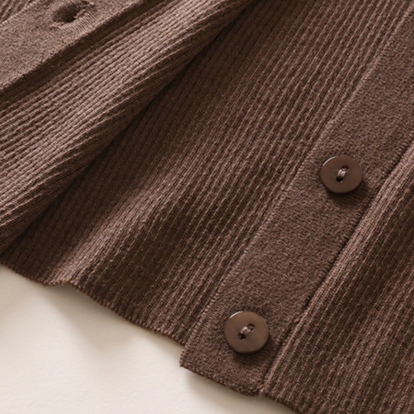 Baythread – Mulberry Silk Collared Cardigan - Hilltop Nord