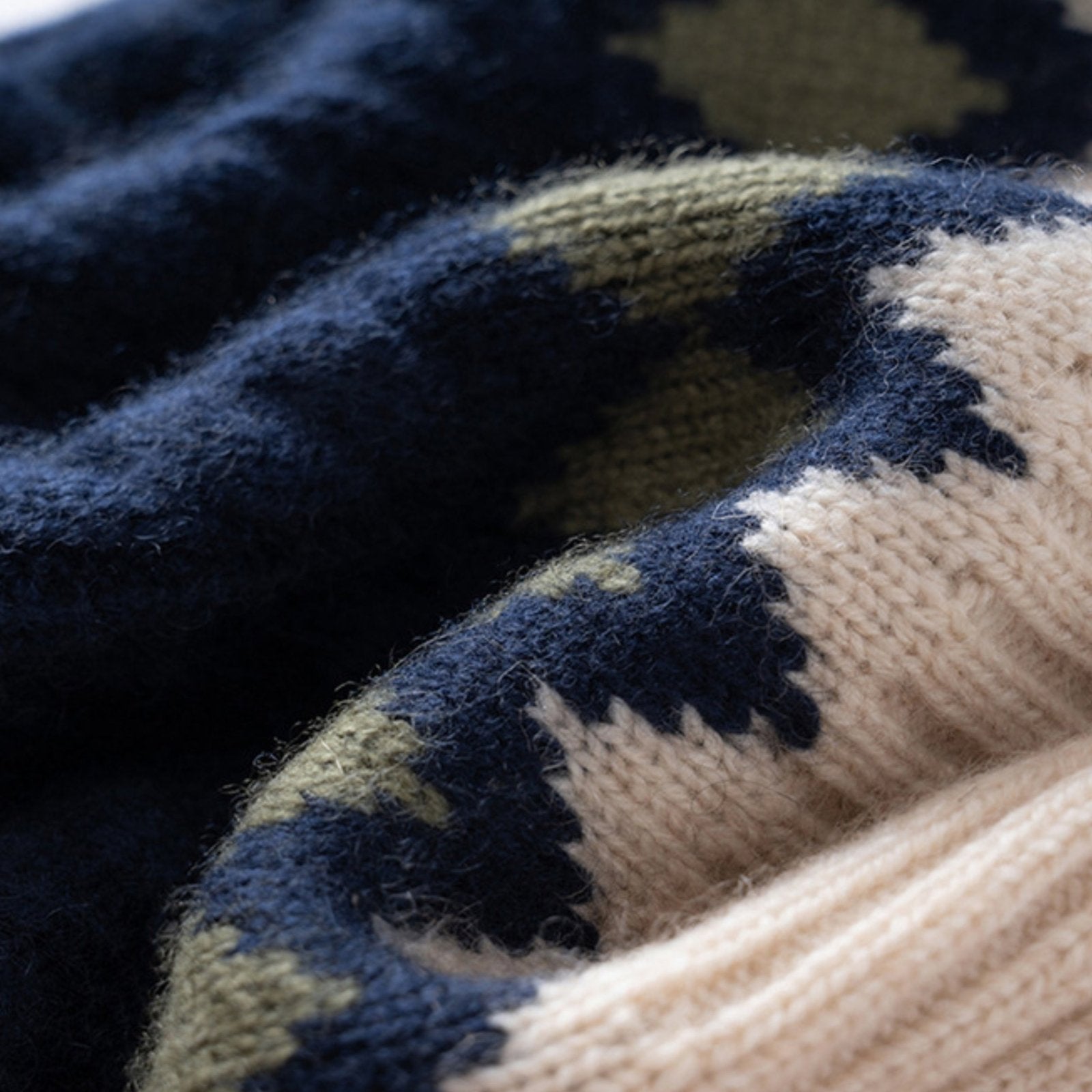 Borealis – Cashmere Beanie - Hilltop Nord