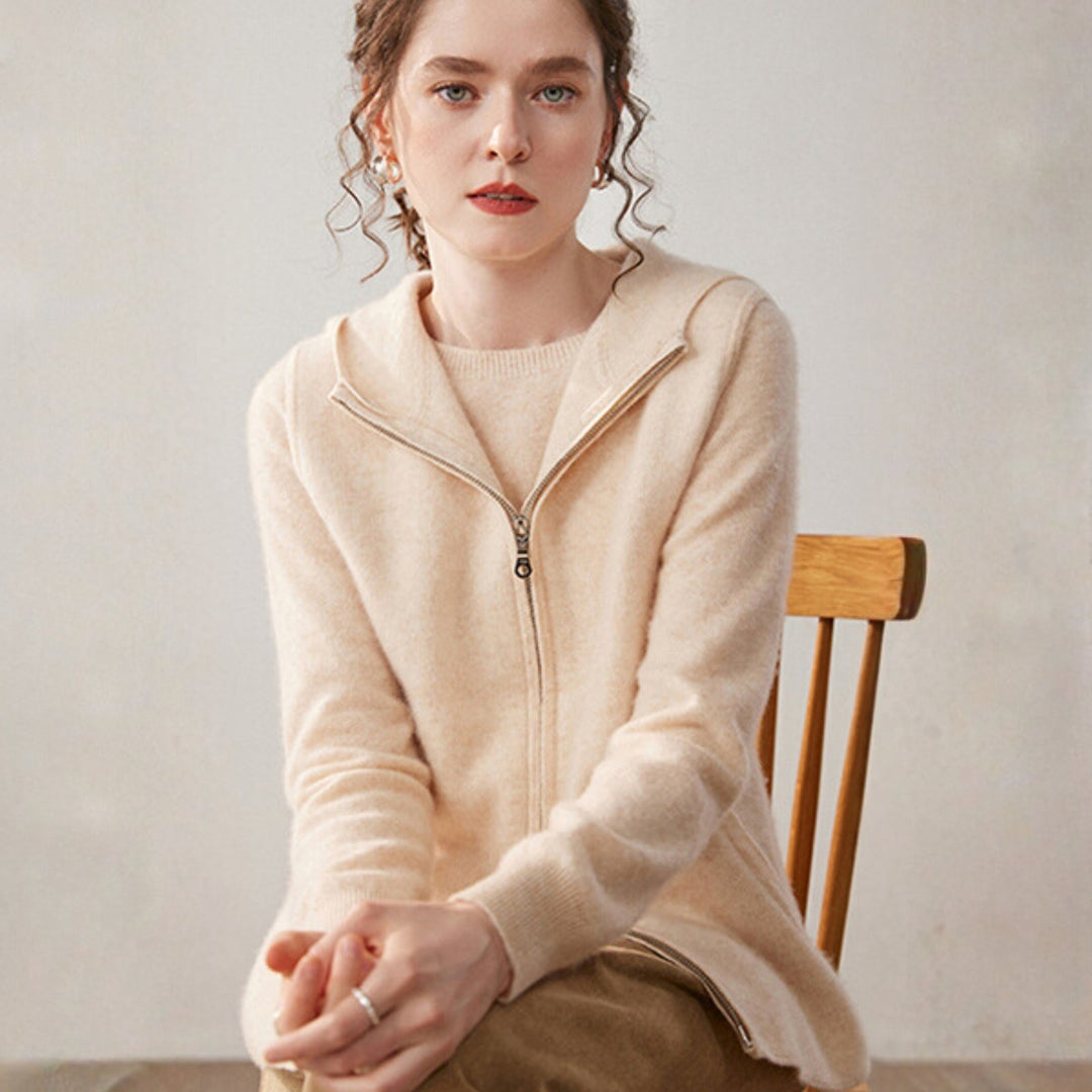 Emberford – Cashmere Wool Hooded Vest - Hilltop Nord