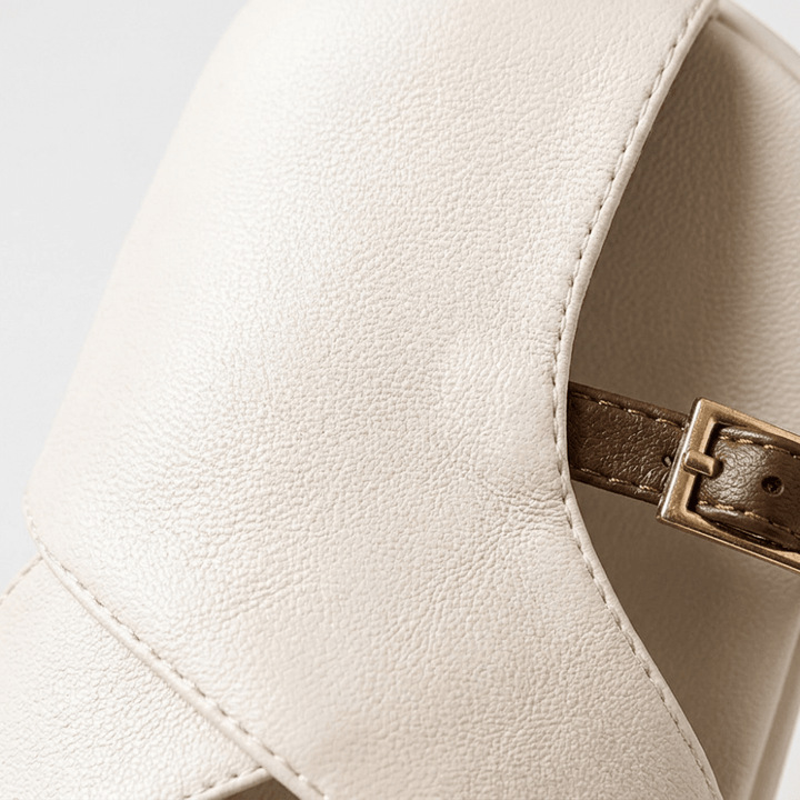 Selene – Slip On Flats - Hilltop Nord