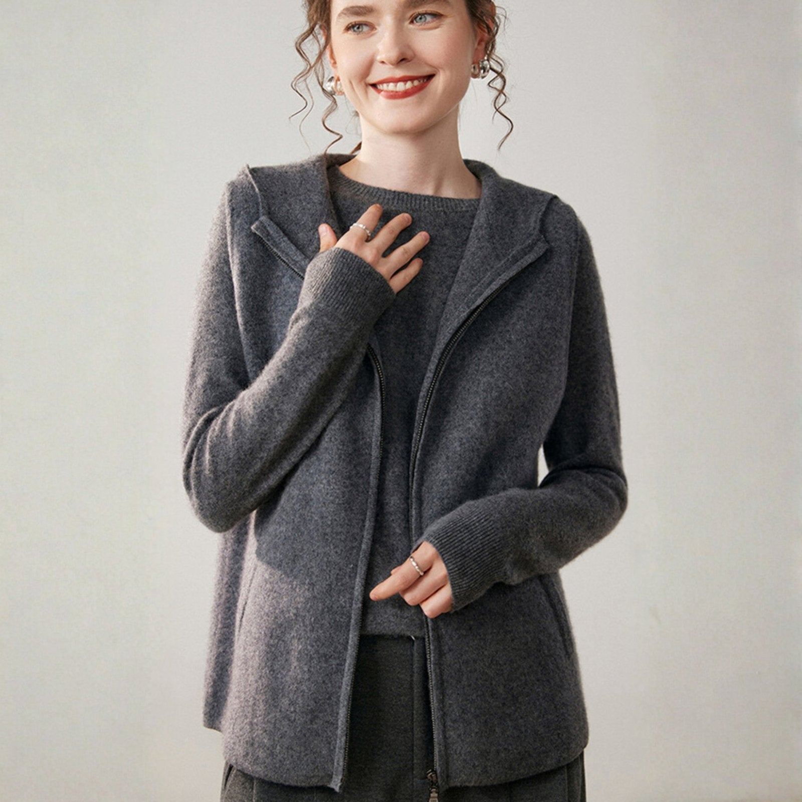 Emberford – Cashmere Wool Hooded Vest - Hilltop Nord