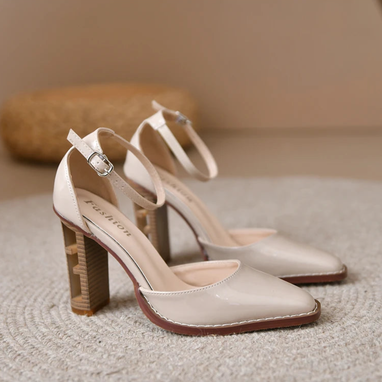 Asteria™ Vintage Block Heels