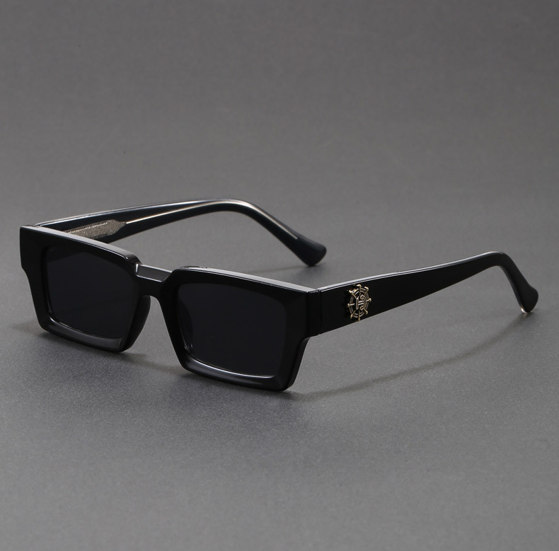 Kestrel – Square Sunglasses — Black